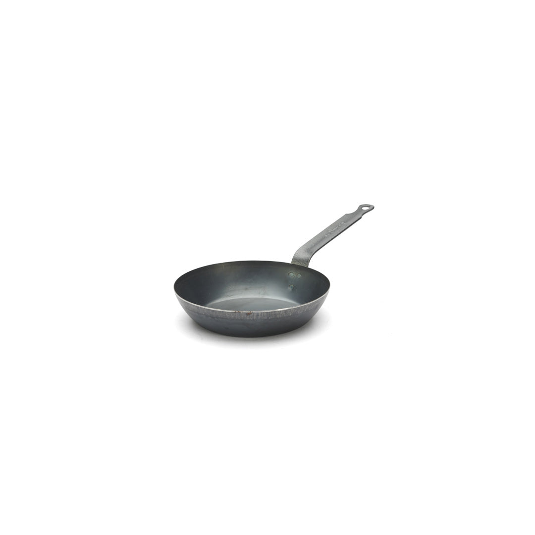 Blue steel fry pan La Lyonnaise by De Buyer