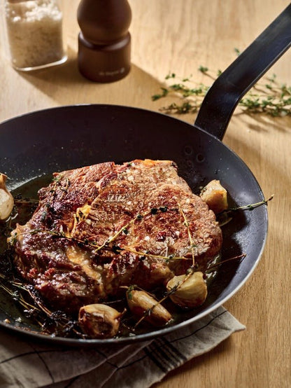 De Buyer Blue Carbone 26cm Frying Pan - De Buyer UK