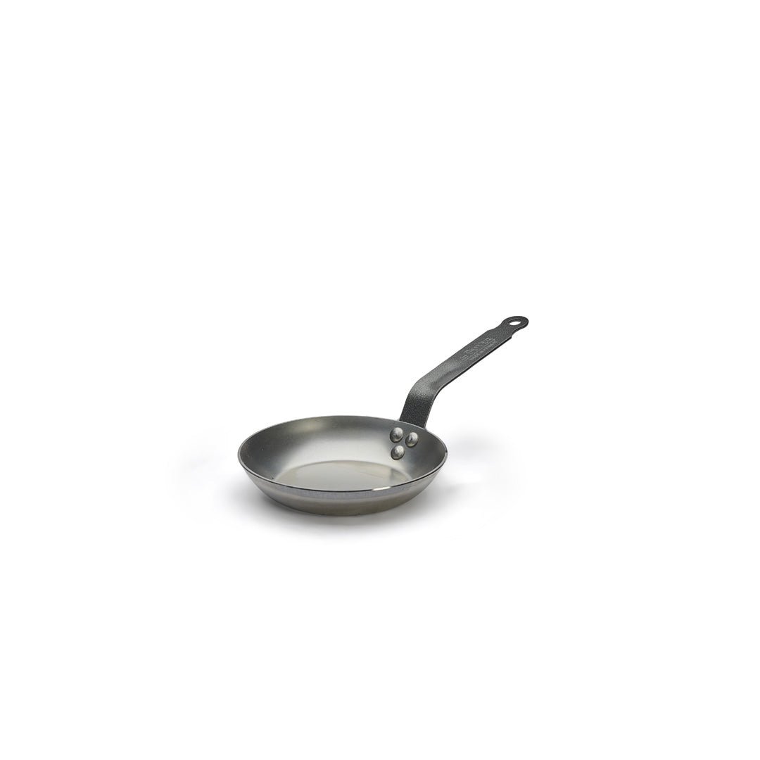 De Buyer Carbone Plus 18cm Round Frying Pan - De Buyer UK