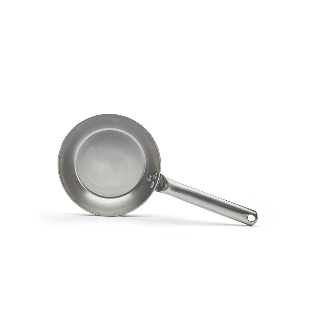 De Buyer Carbone Plus 24cm Round Frying Pan - De Buyer UK