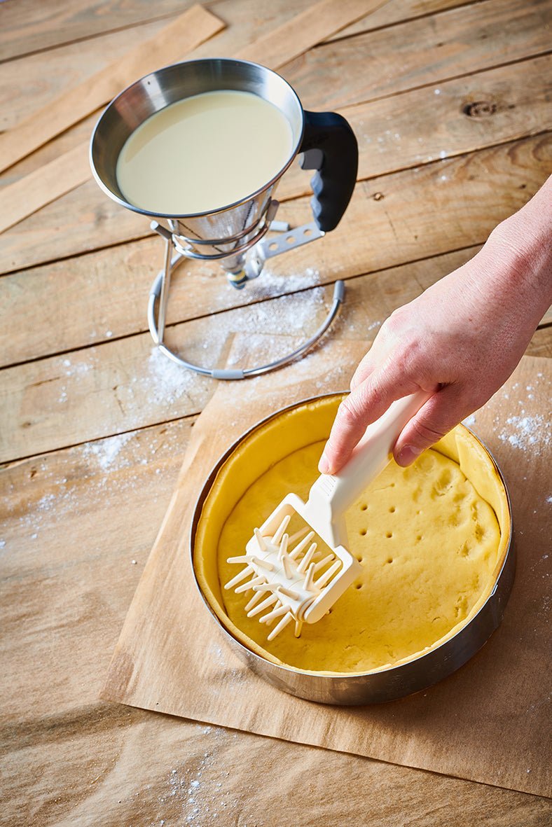 De Buyer Pastry 5cm Spiked Roller - De Buyer UK