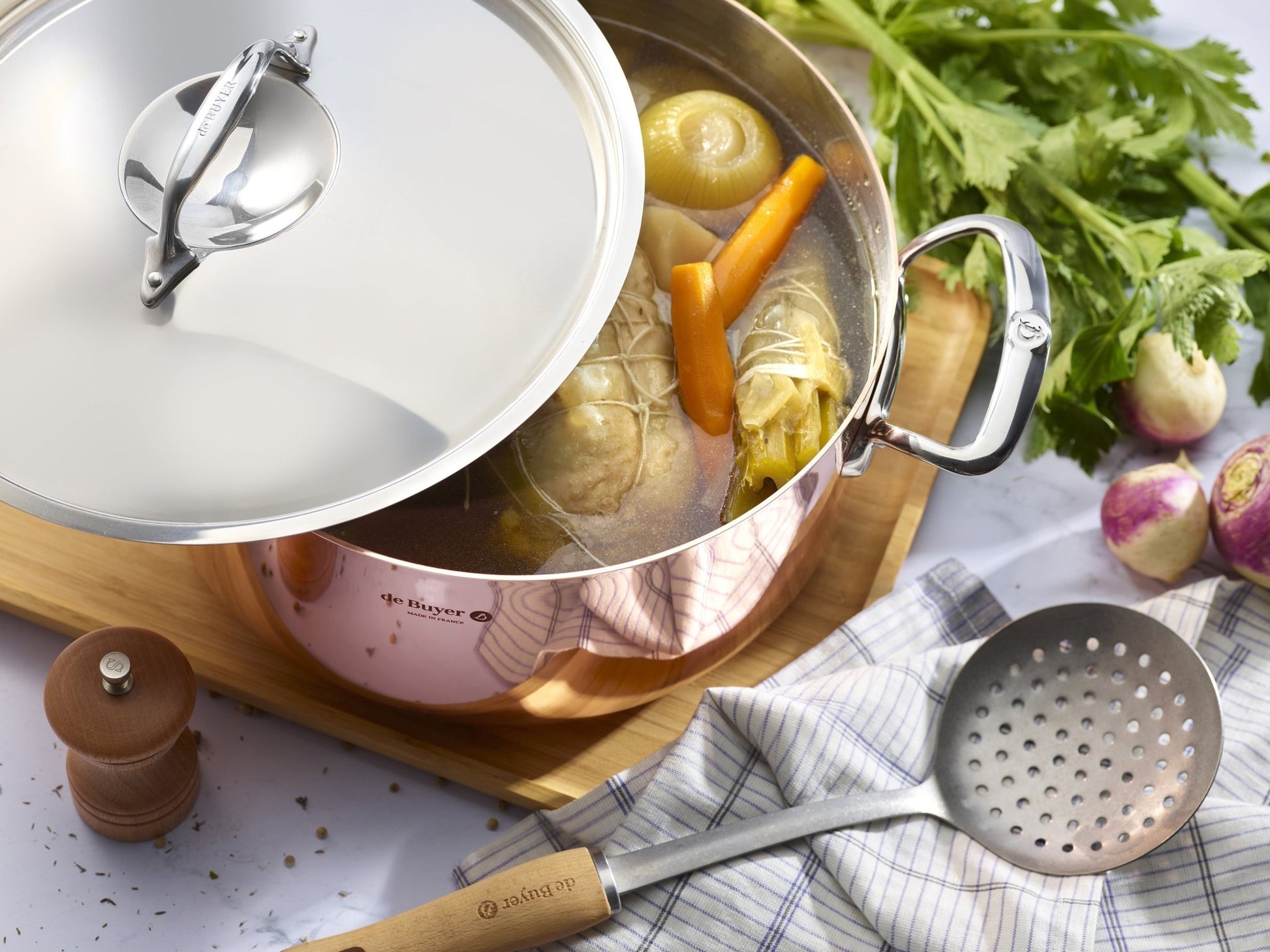 De Buyer Prima Matera 24cm Stewpan with Lid | Steel Handle - De Buyer UK