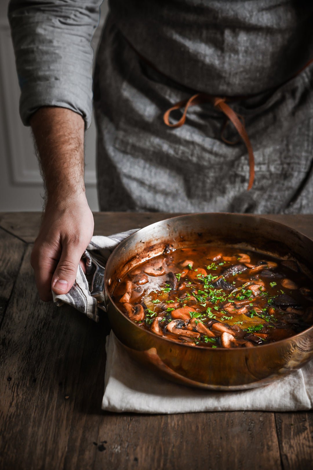 De Buyer Prima Matera 28cm Rounded Saute Pan with Lid | Steel Handle - De Buyer UK